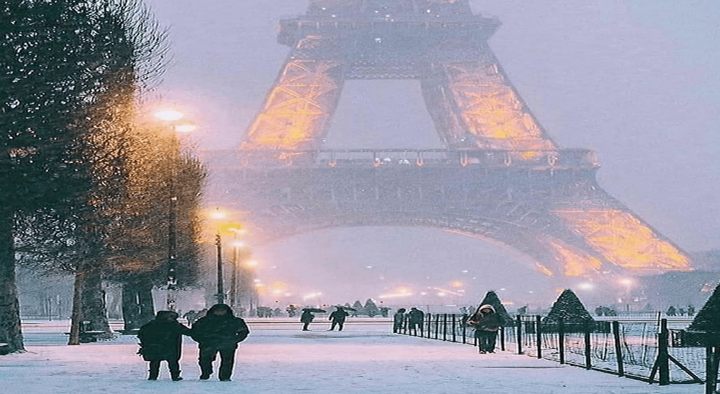 Paris Transfer Background